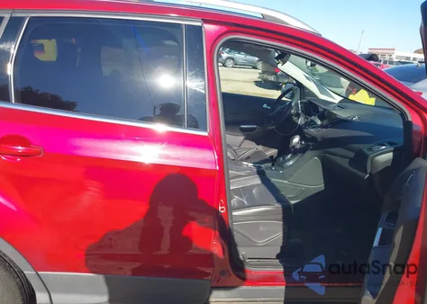 2014 Ford Escape Titanium из США, поврежденный, VIN 1FMCU0J91EUE20554